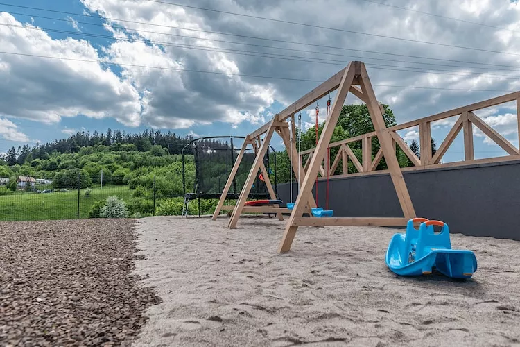 Osada Trzy Siostry domek nr 4 dla 4 osób Duszniki-Gärten Sommer
