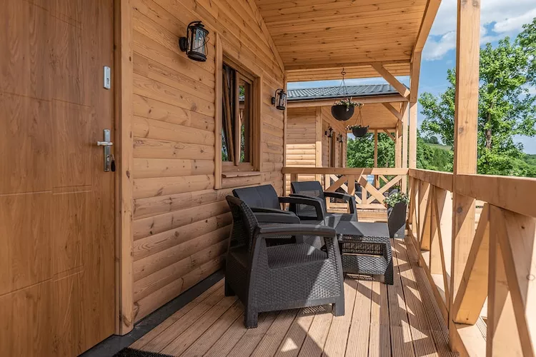 Osada Trzy Siostry domek nr 3 dla 5 osób Duszniki-Terrace balcony
