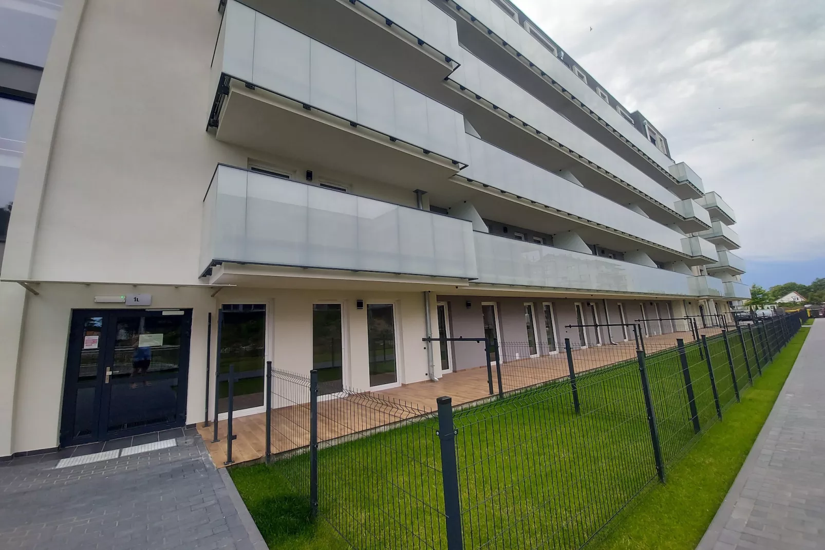 Apartamenty Lotnicza Sianożęty-Außenbereich