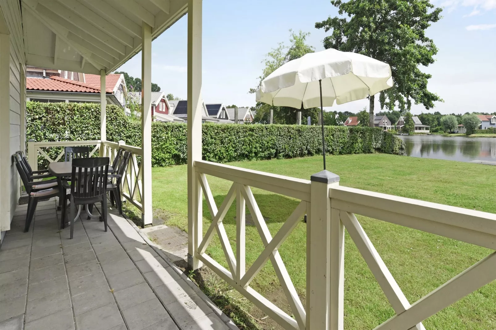 006 vrij toegankelijk-Terrace balcony
