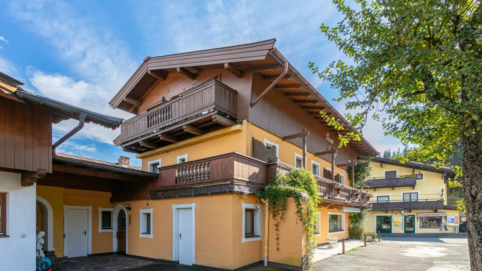 Pension Schreder-Reception hall