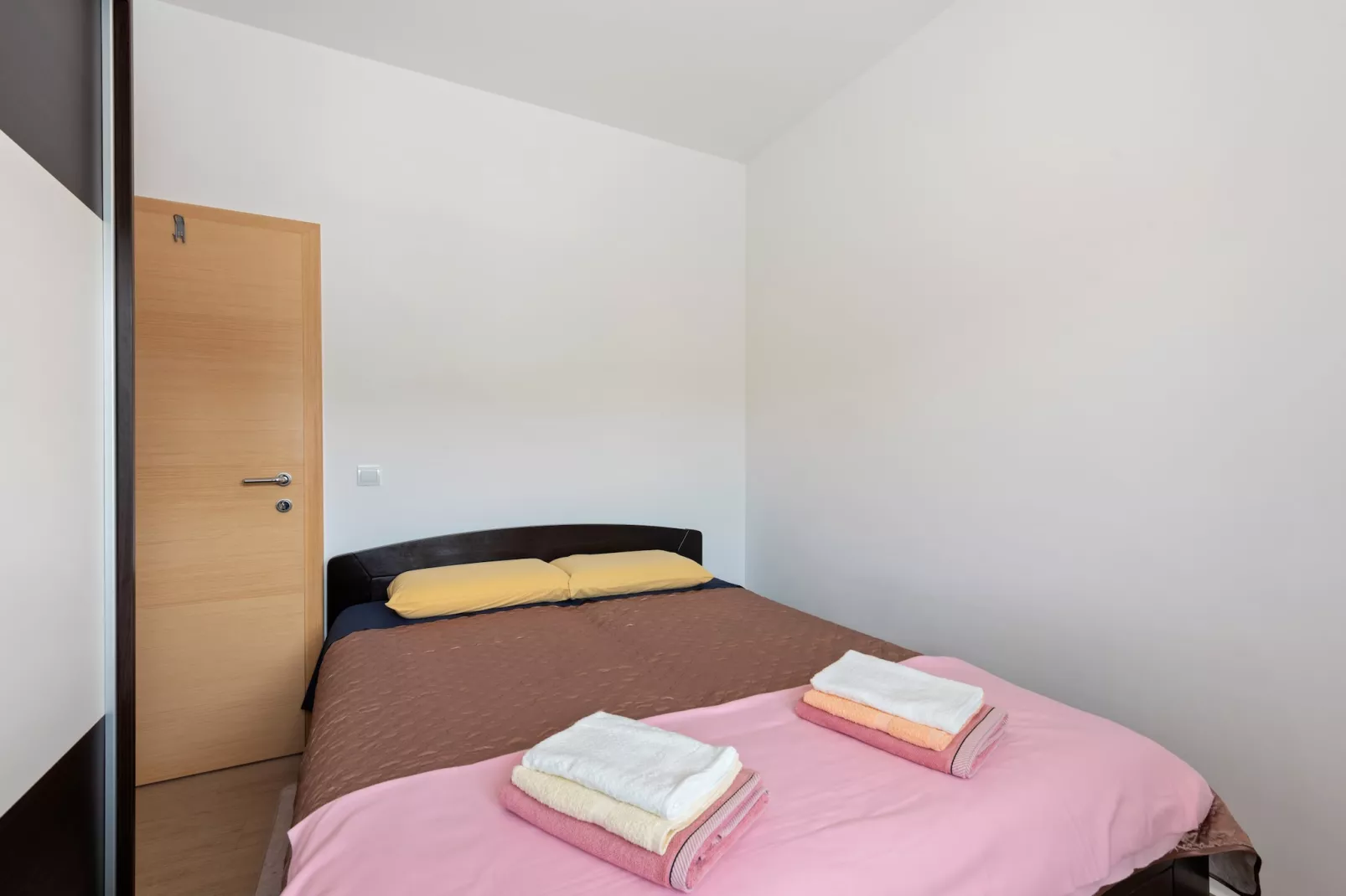 Apartment Pasman with a beautiful sea view 3-Bedroom