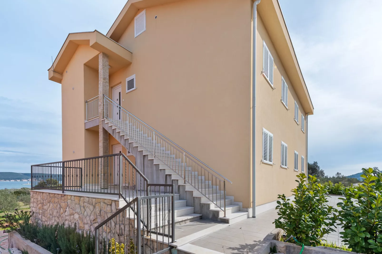 Apartment Pasman with a beautiful sea view 3-Exterior summer