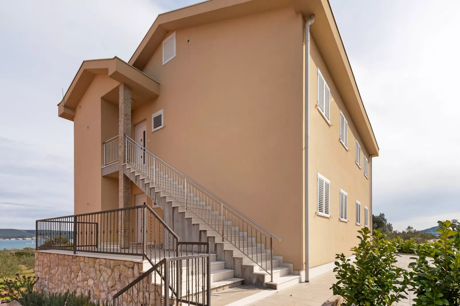 Apartment Pasman with a beautiful sea view 4-Exterior summer