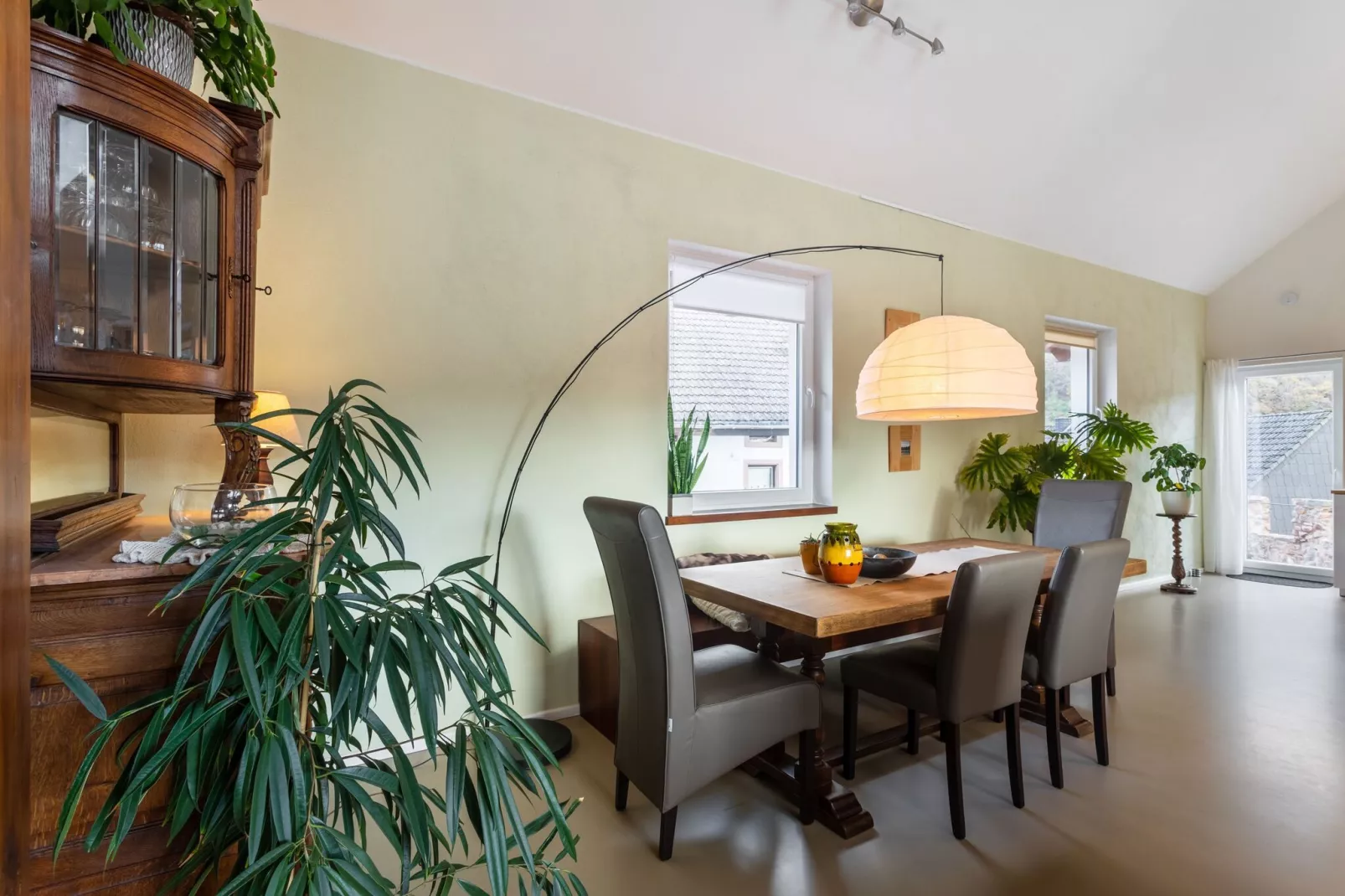 Ferienwohnung Kyll-Dining room