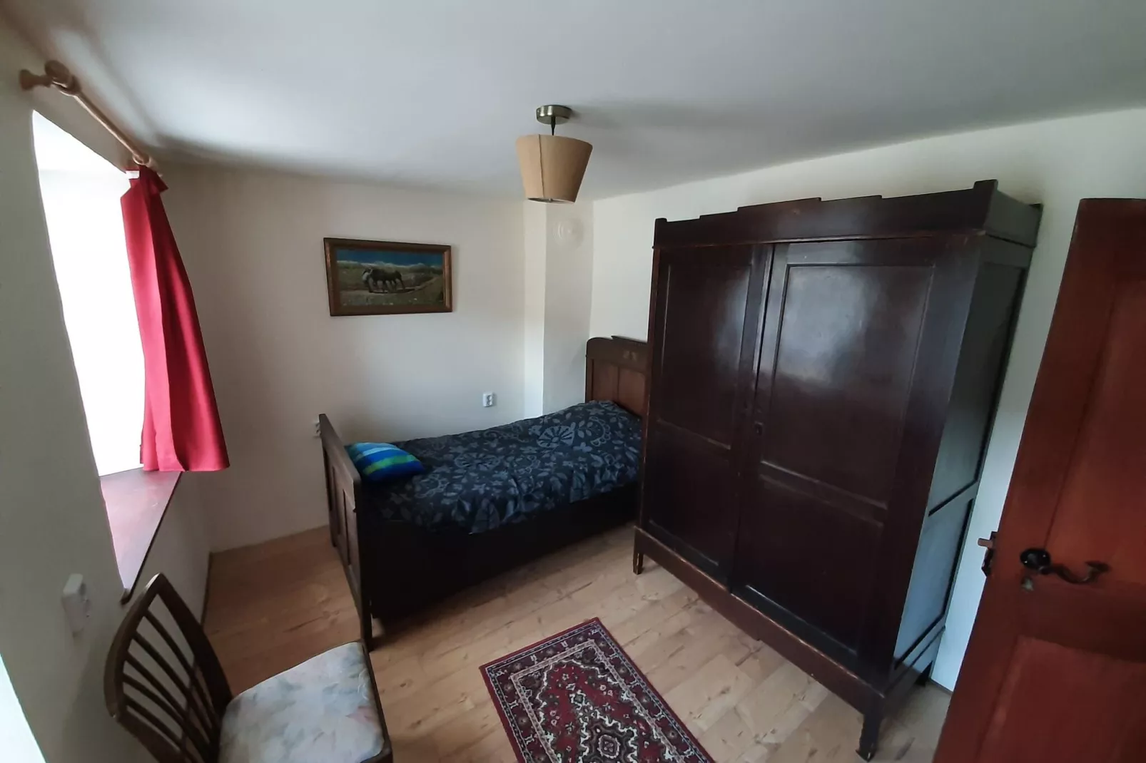 Ferienhaus Nattenheim-Schlafzimmer