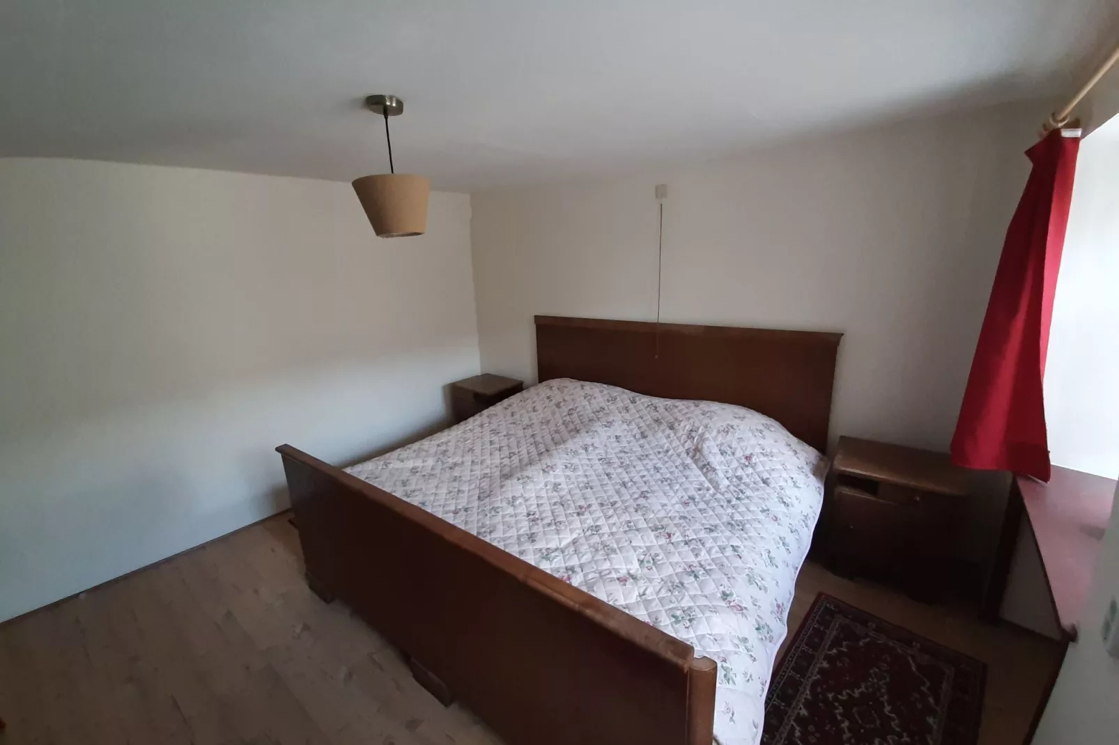 Ferienhaus Nattenheim-Schlafzimmer