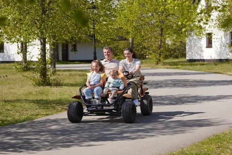 Ferienhaus Typ C 100 qm-Park facilities