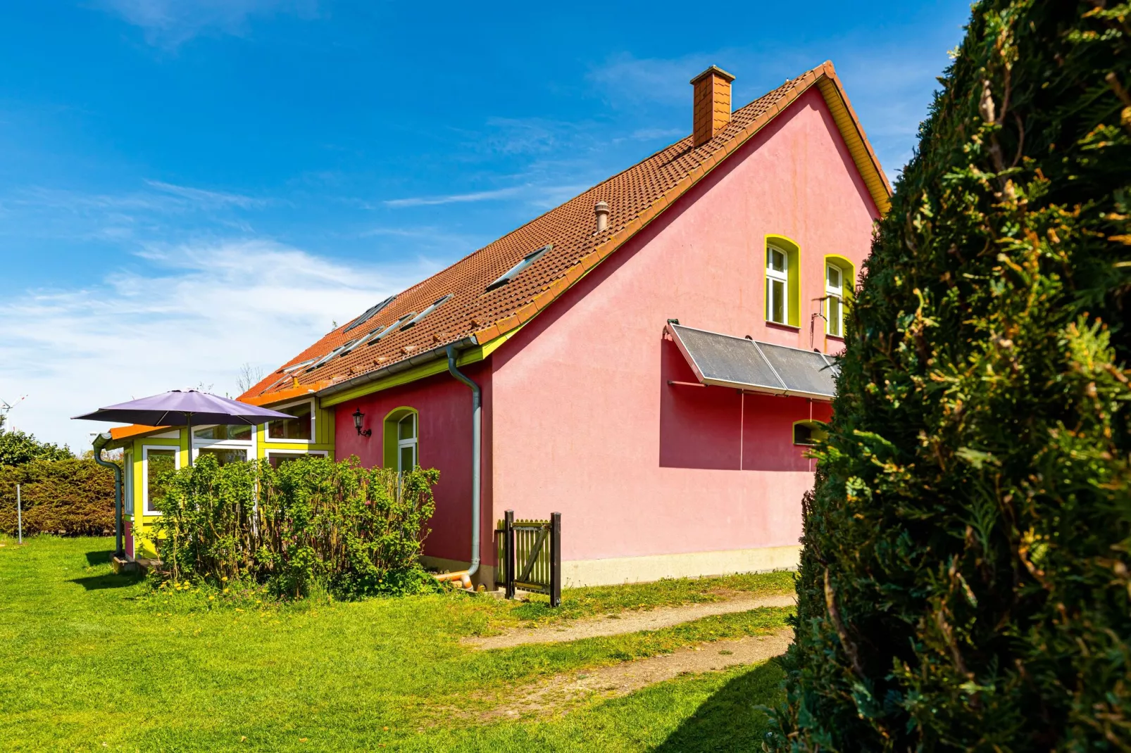 Ferienwohnung Altentreptow-Exterior summer