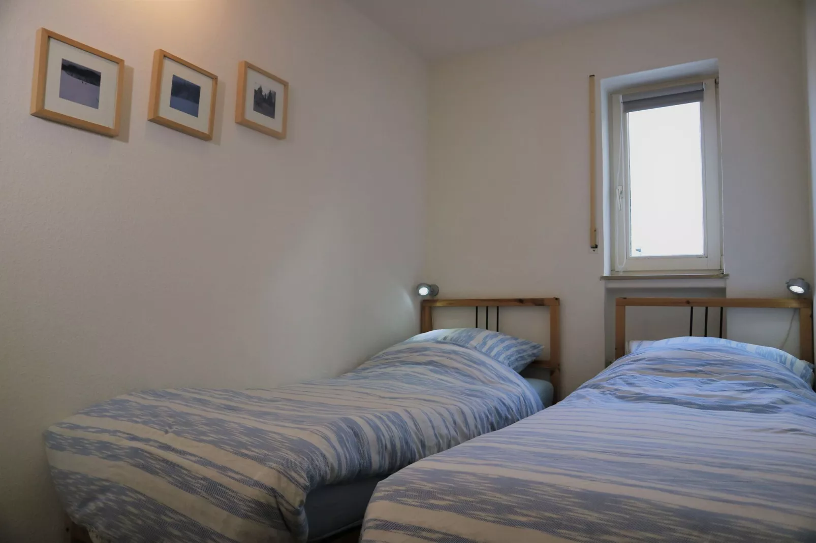 Flora-Bedroom
