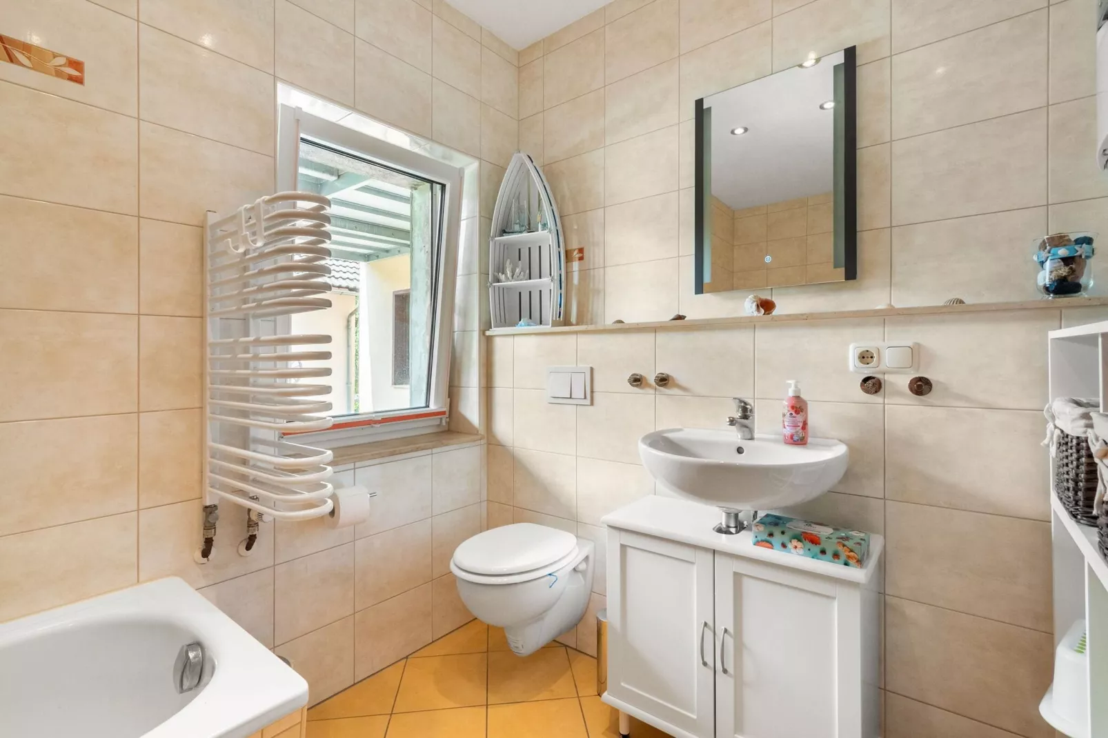 Forsthaus-Bathroom