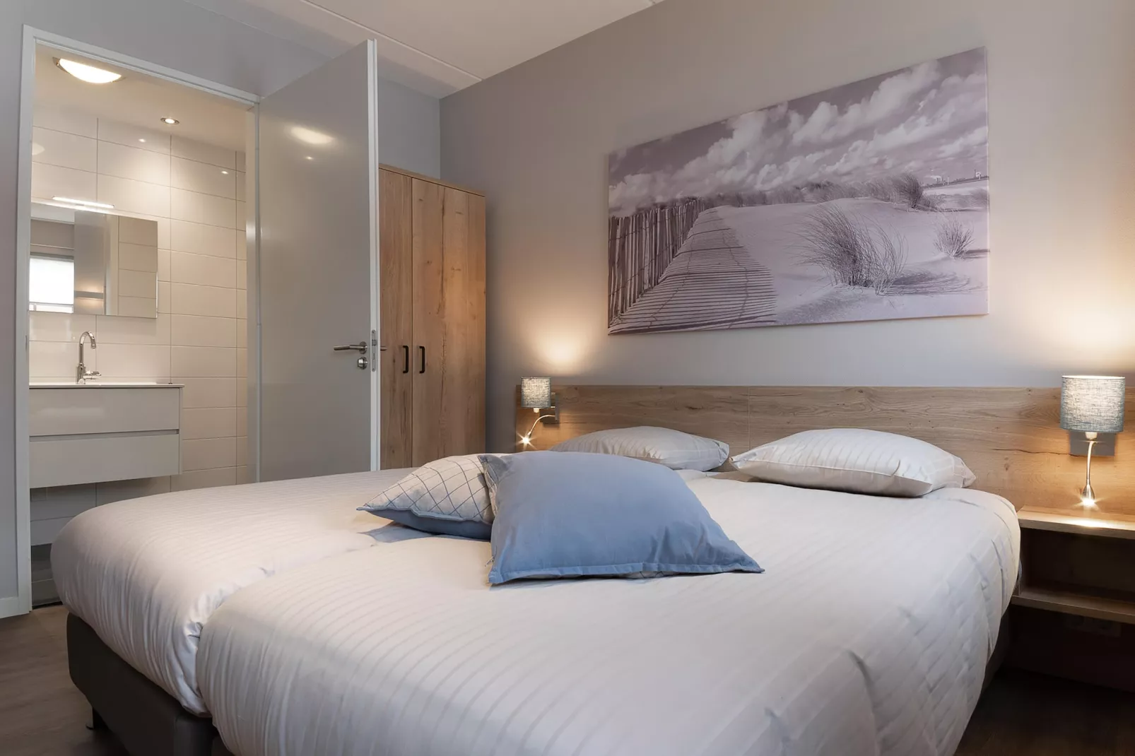8-persoons geschakeld-Schlafzimmer