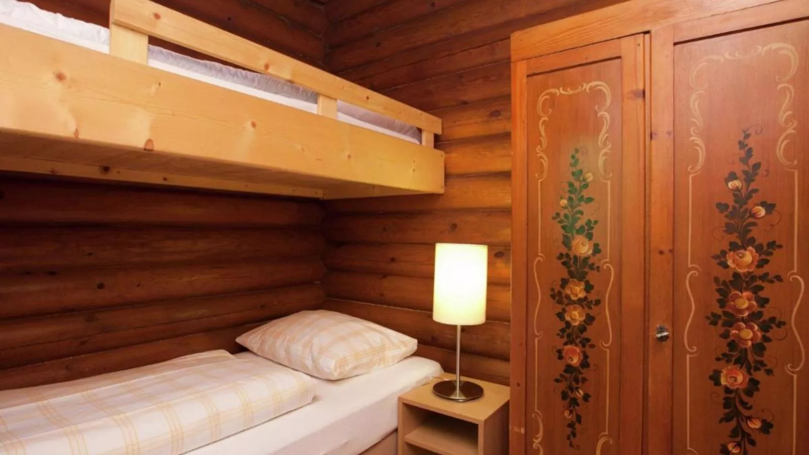 Yosi im Brixental-Bedroom