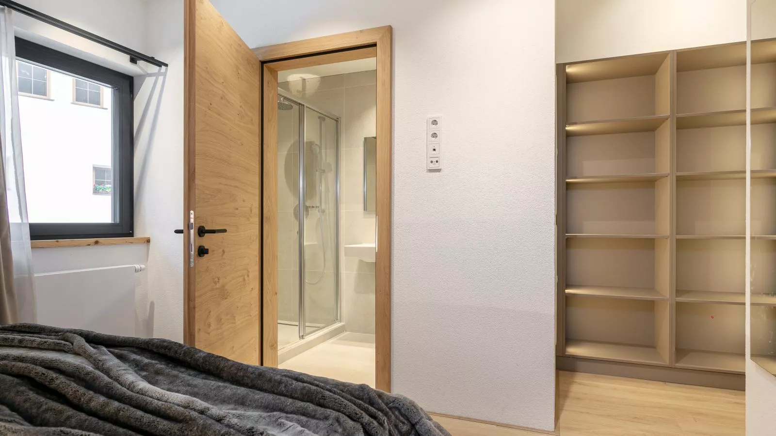 Alpenlodge Pettneu Lodge XL-Bedroom