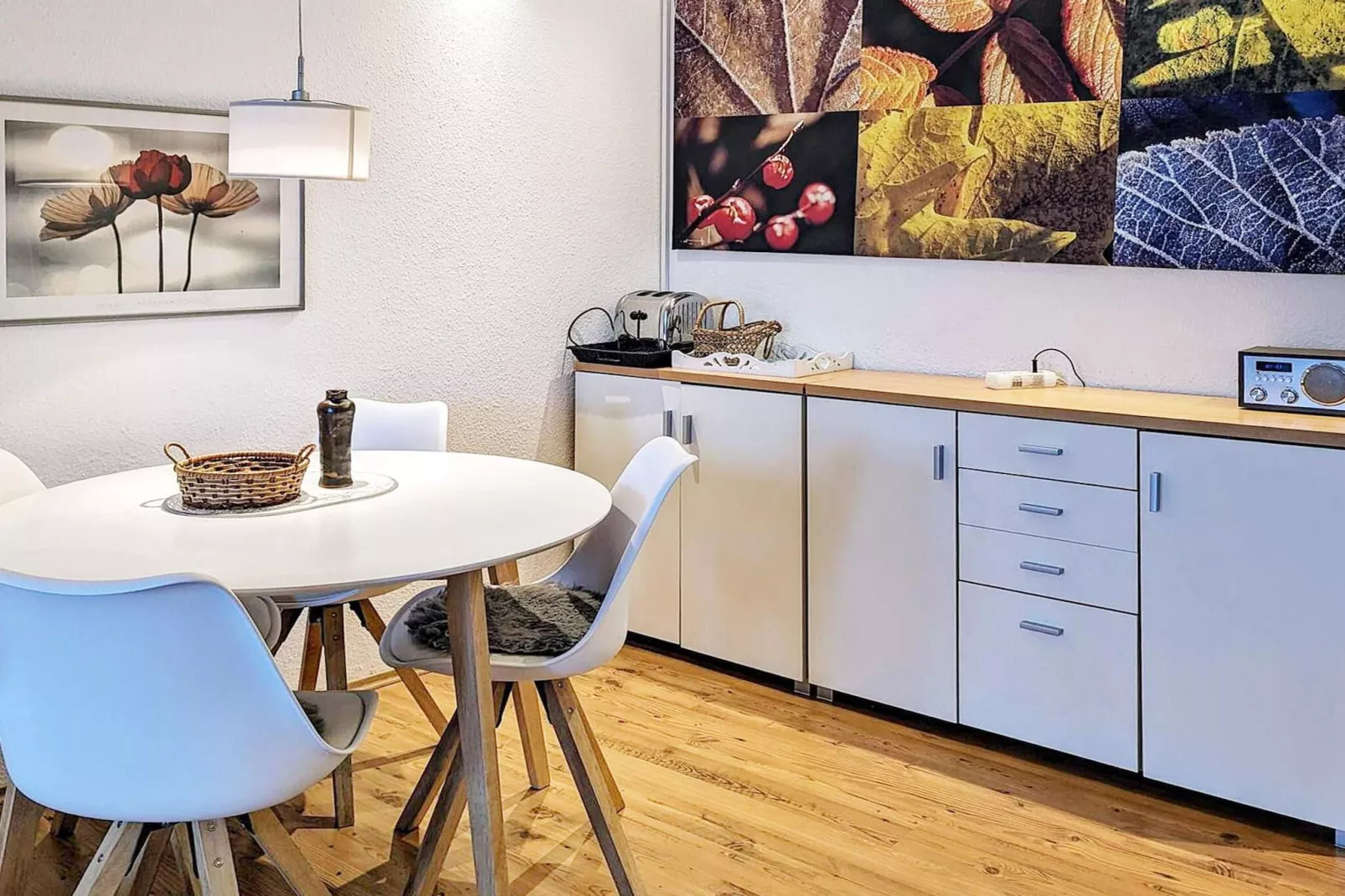 Nice holiday home near the beach-Indoor