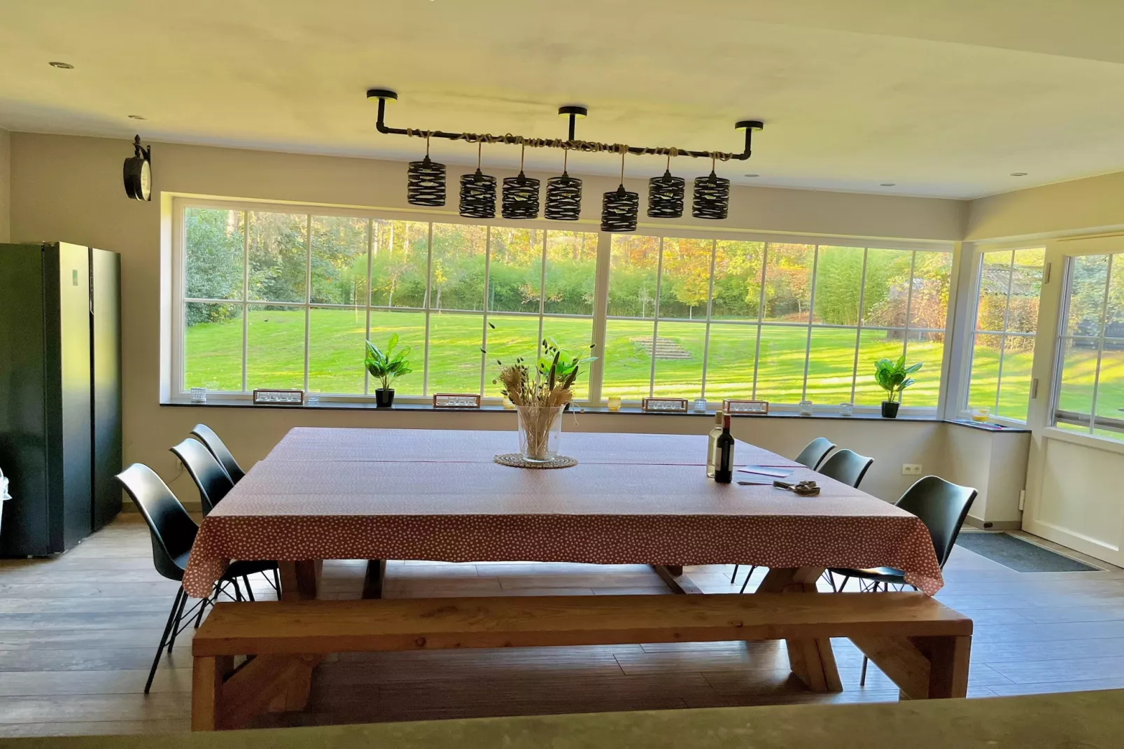 De Rundershoeve-Salle à manger