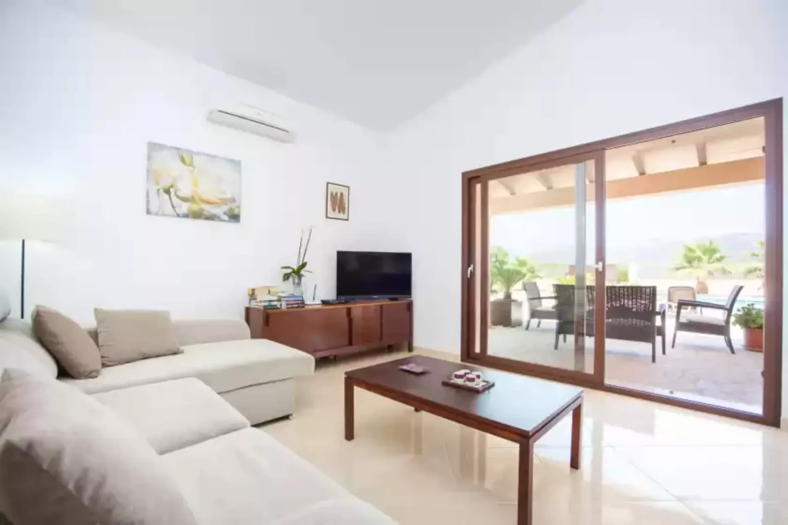 Can Melis-Living room
