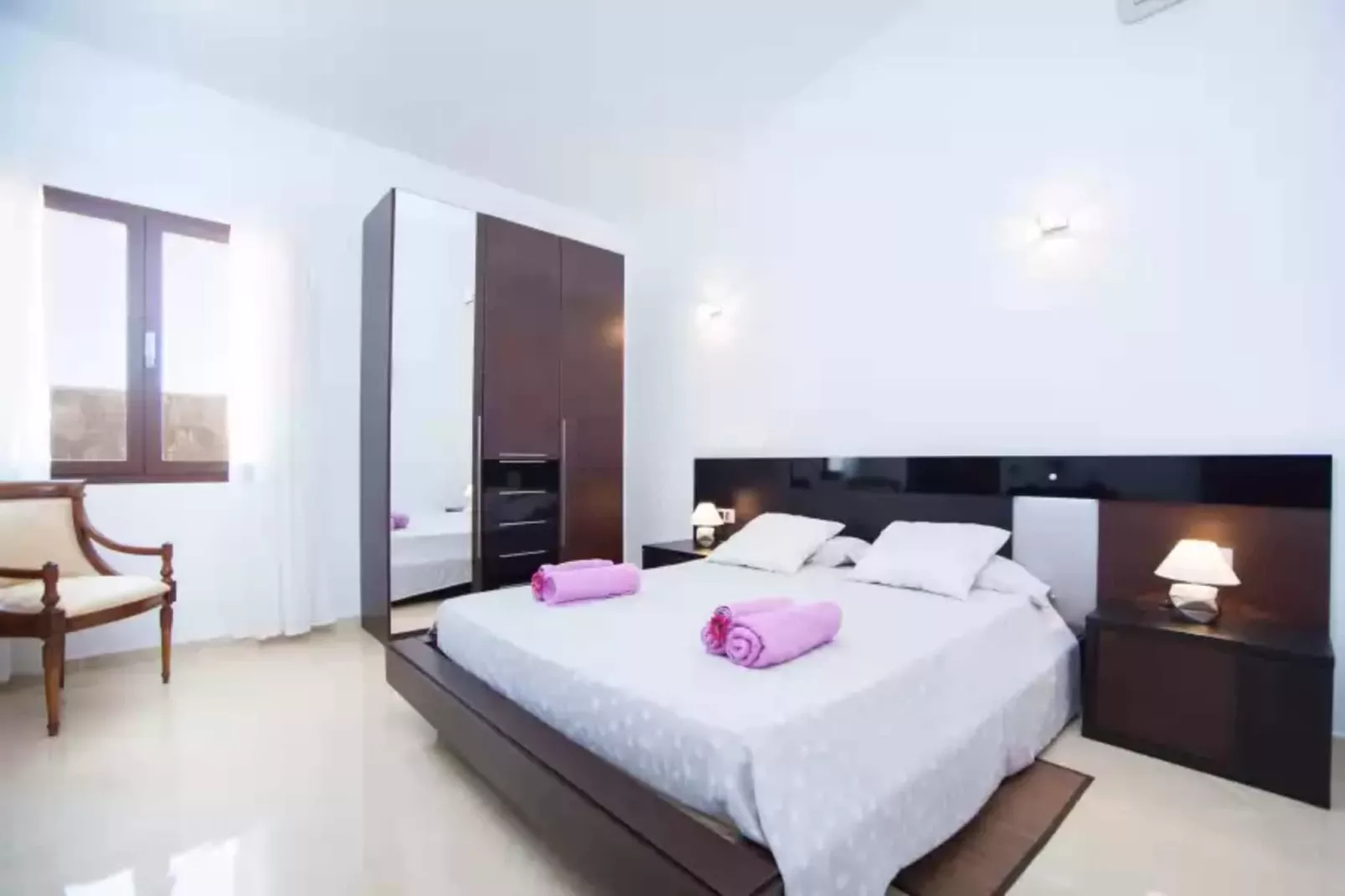 Can Melis-Bedroom