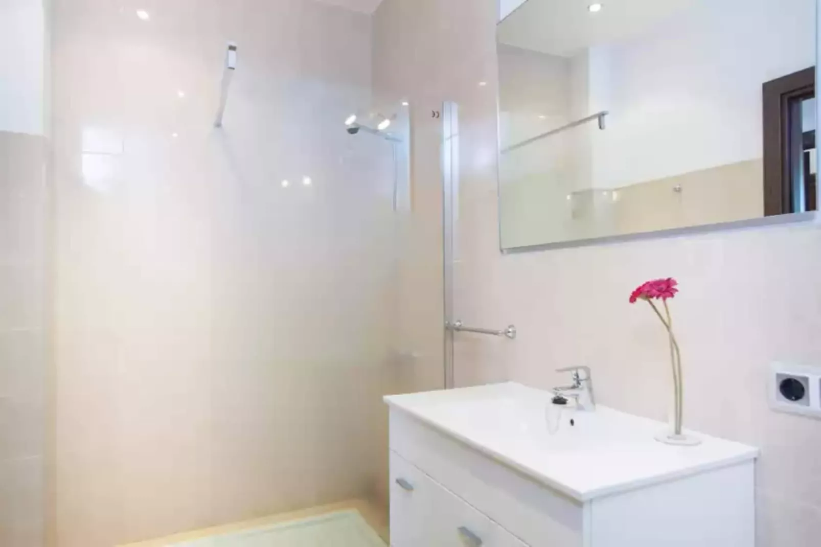 Can Melis-Bathroom