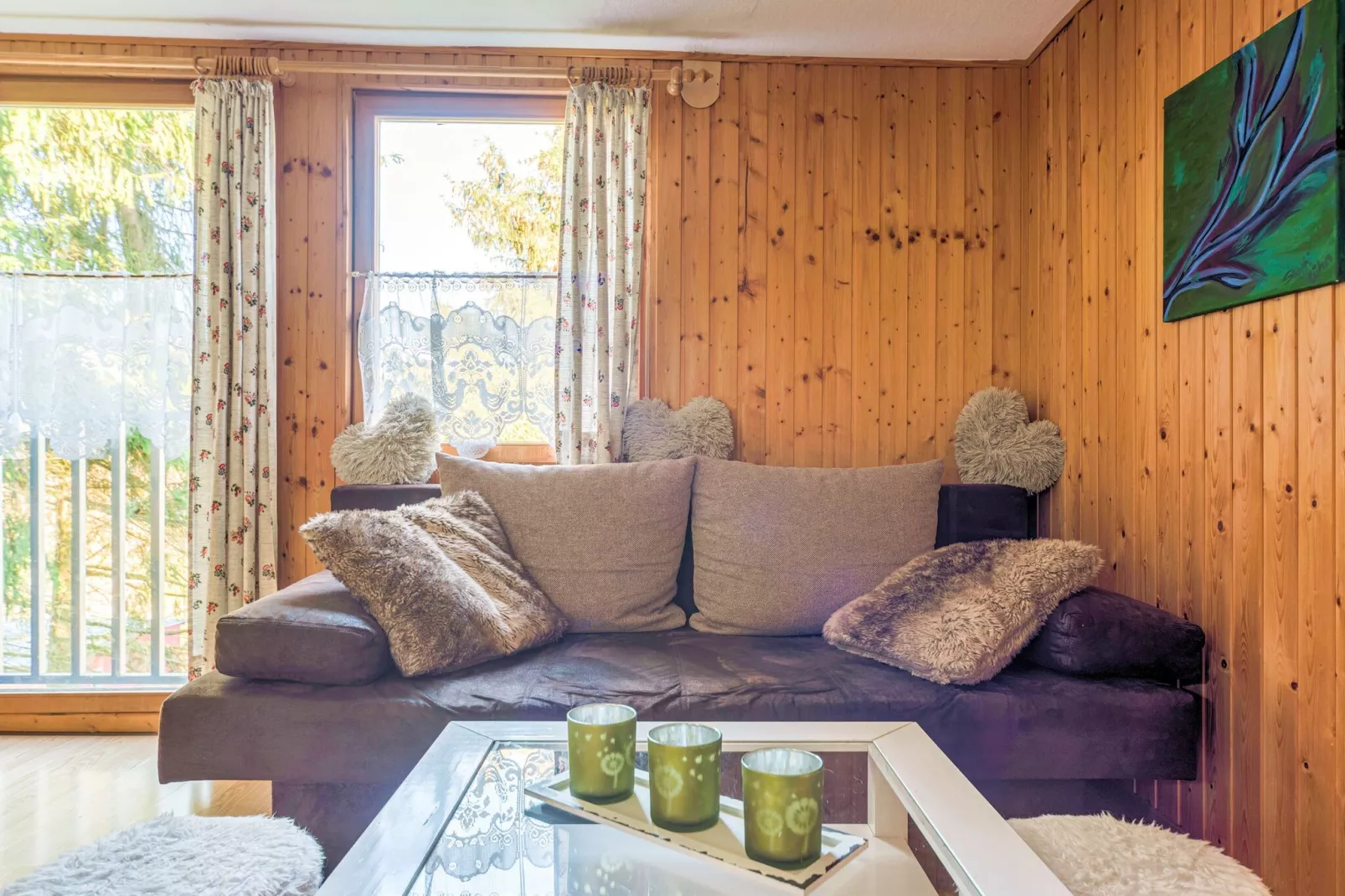 Holiday home in Güntersberge with private terrace-Living room