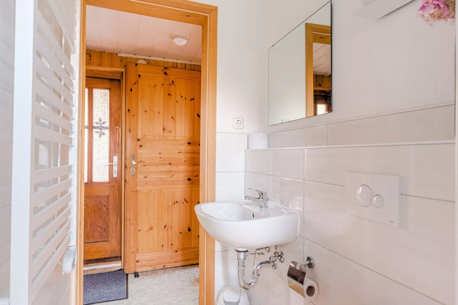 Holiday home in Güntersberge with private terrace-Bathroom