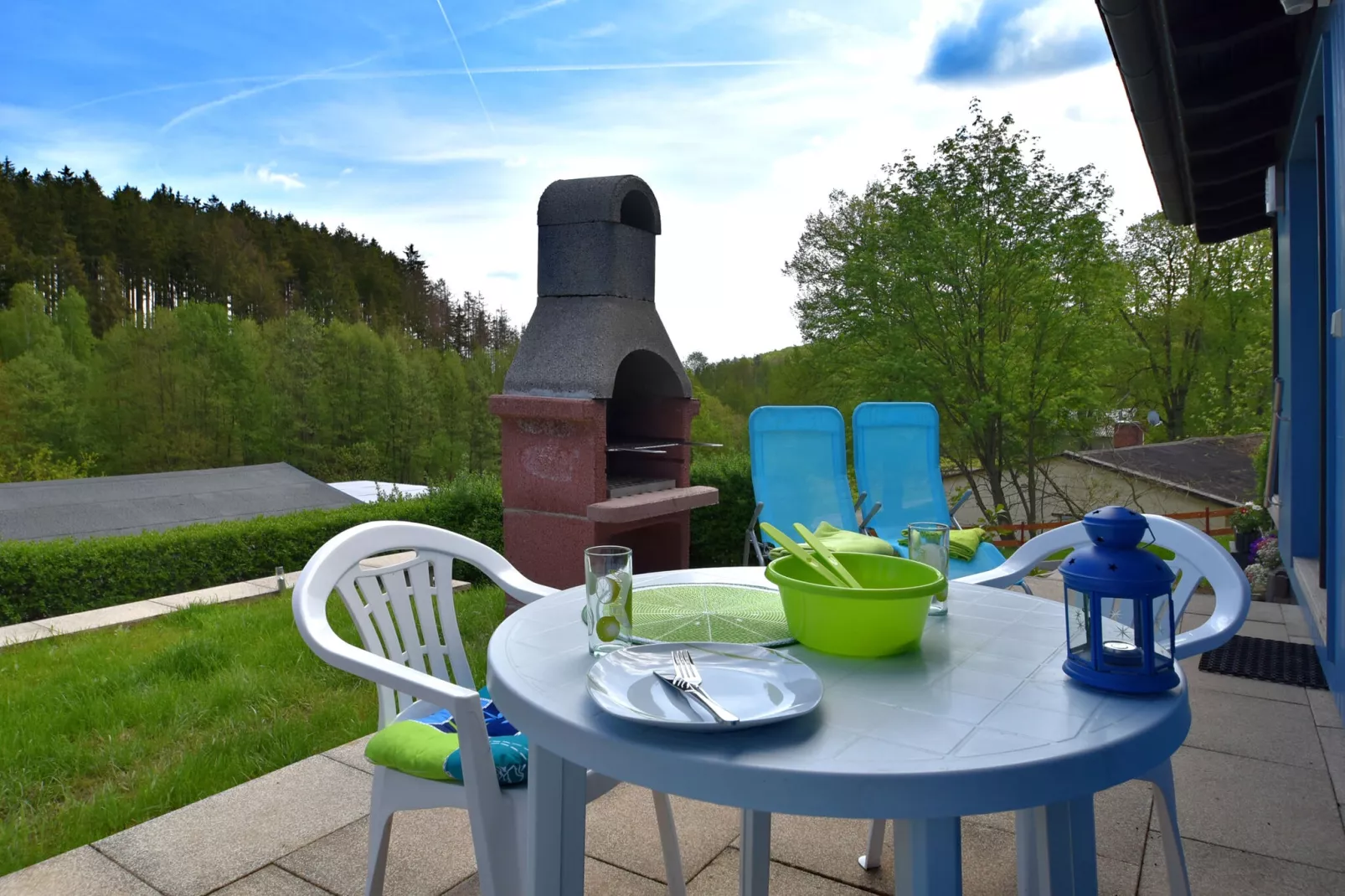 Modernes Ferienhaus in Güntersberge in Seenähe-Ambiente