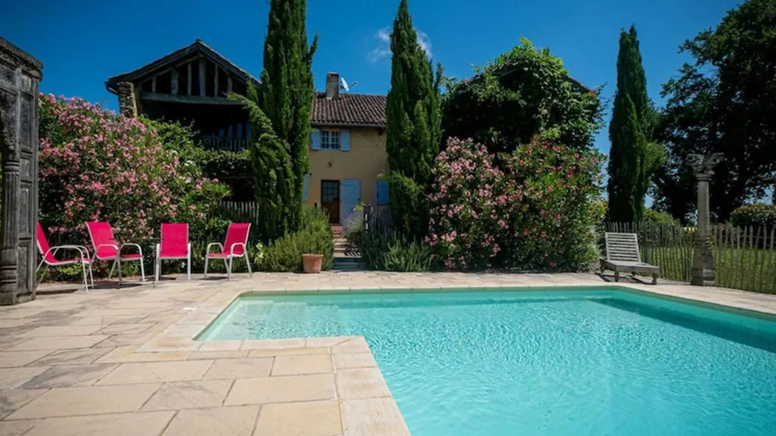 Gite Nogaro-Piscine