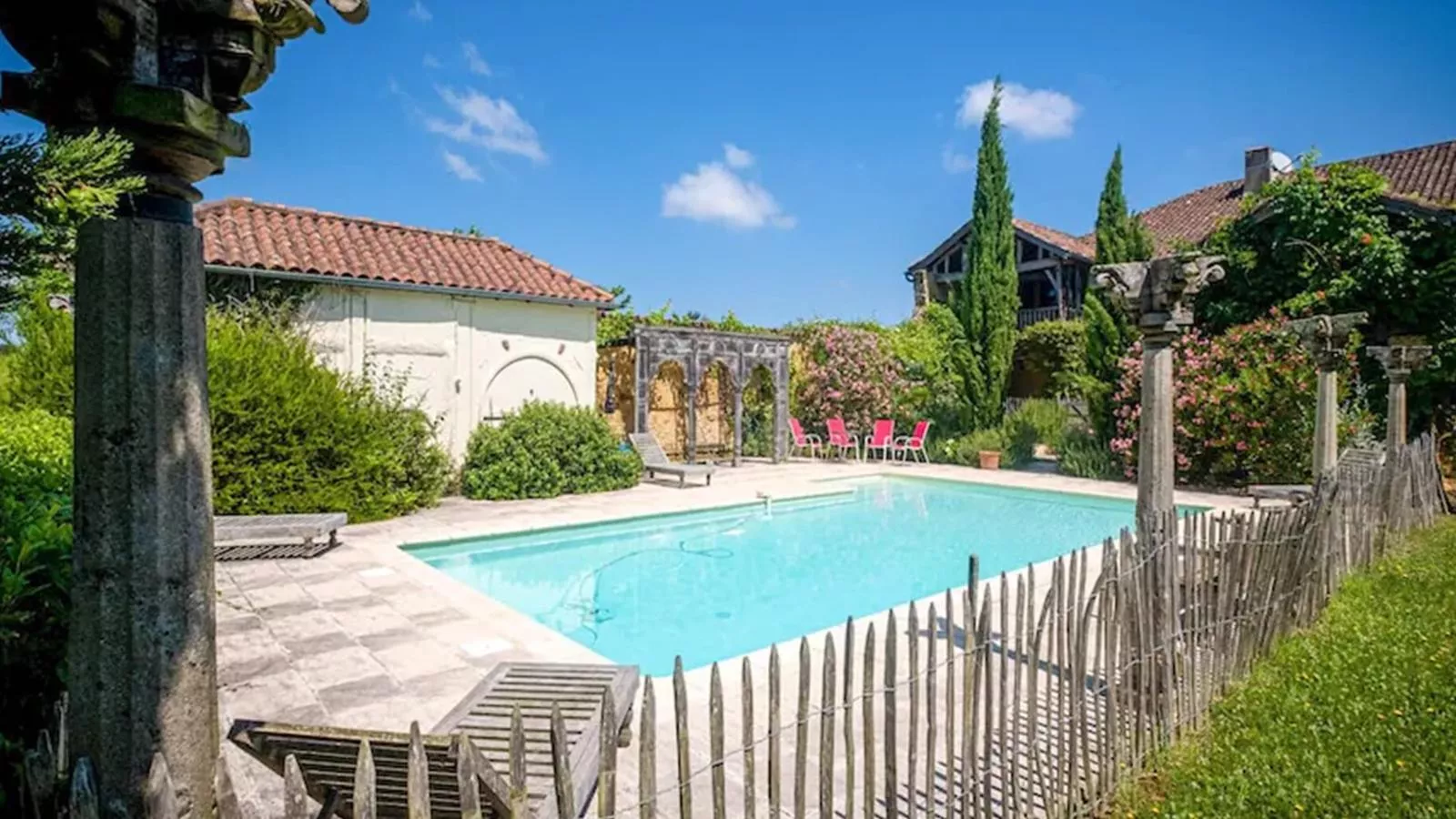 Gite Nogaro-Piscine