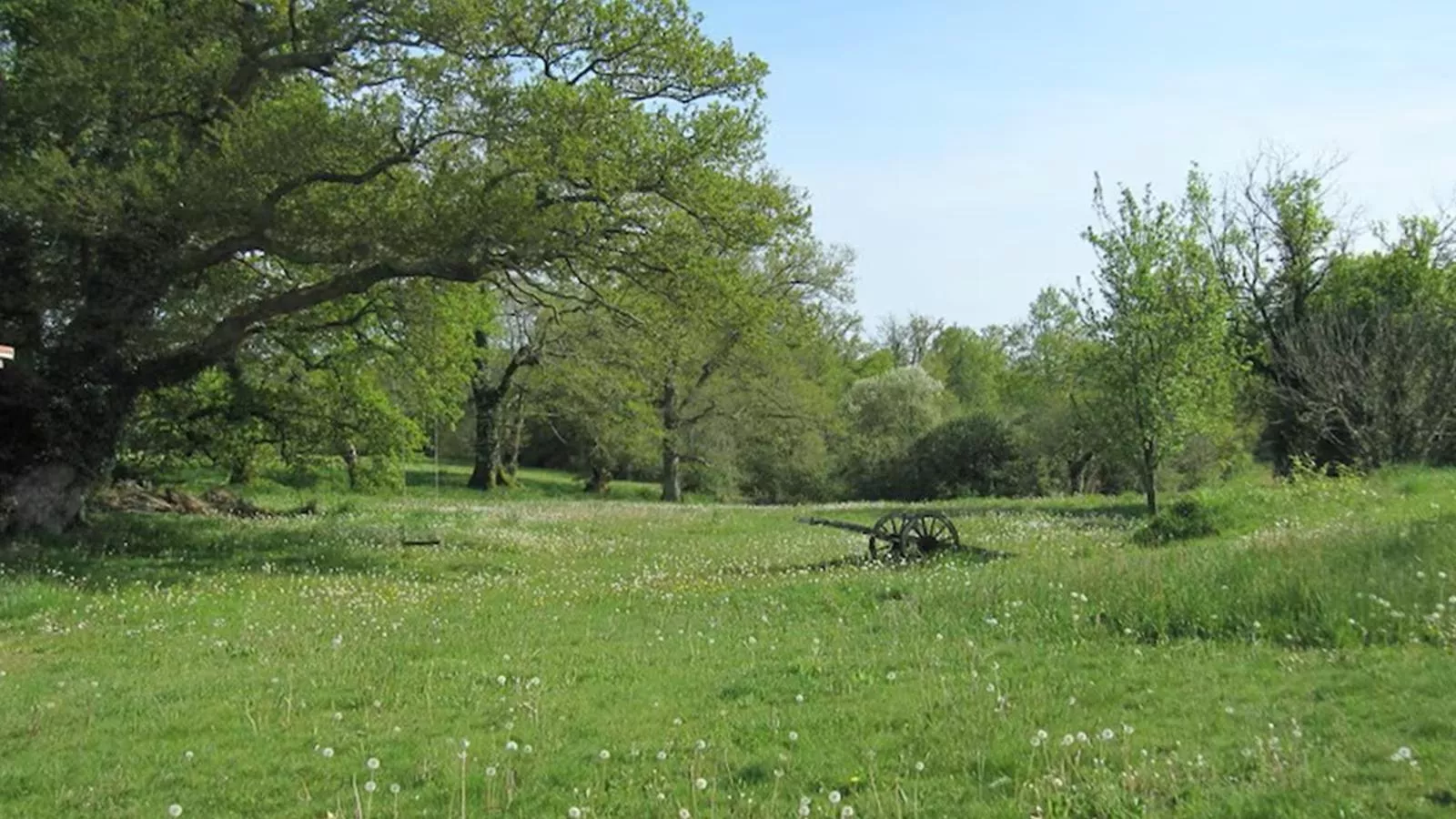 Gite Nogaro-Zones d'été à 1 km