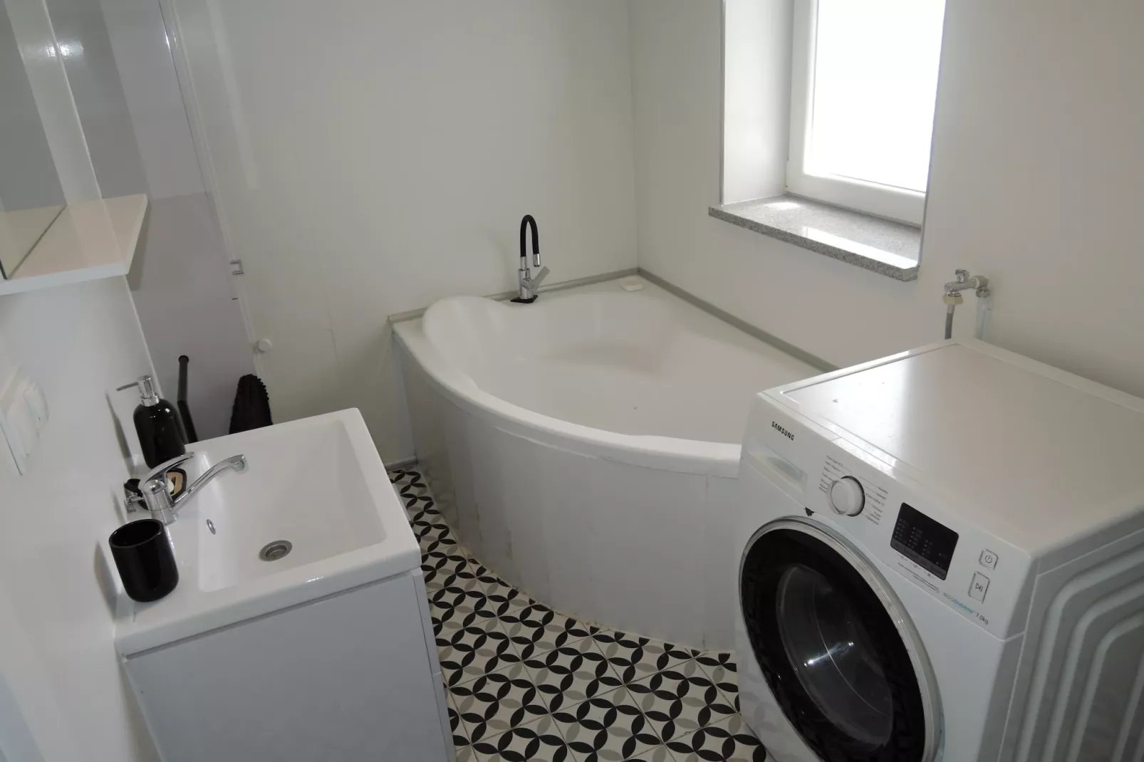 Ferienhaus in Nowogard at the Lake for 6 persons NOW-Bathroom