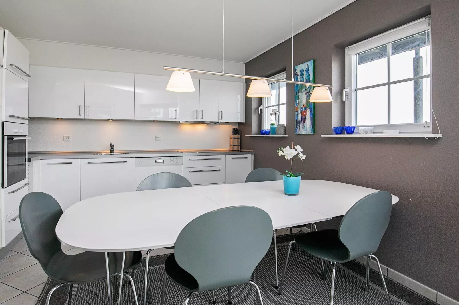 4½ room,1+2 floor-Swimming pool