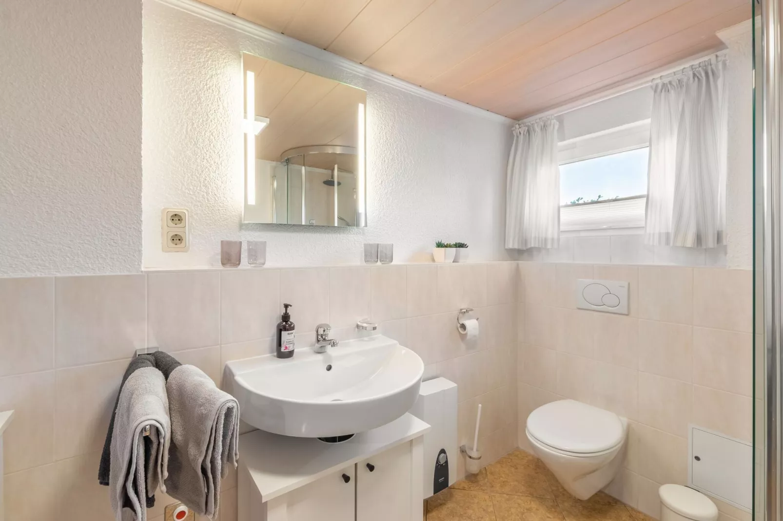Ferienhaus Ballenstedt-Bathroom