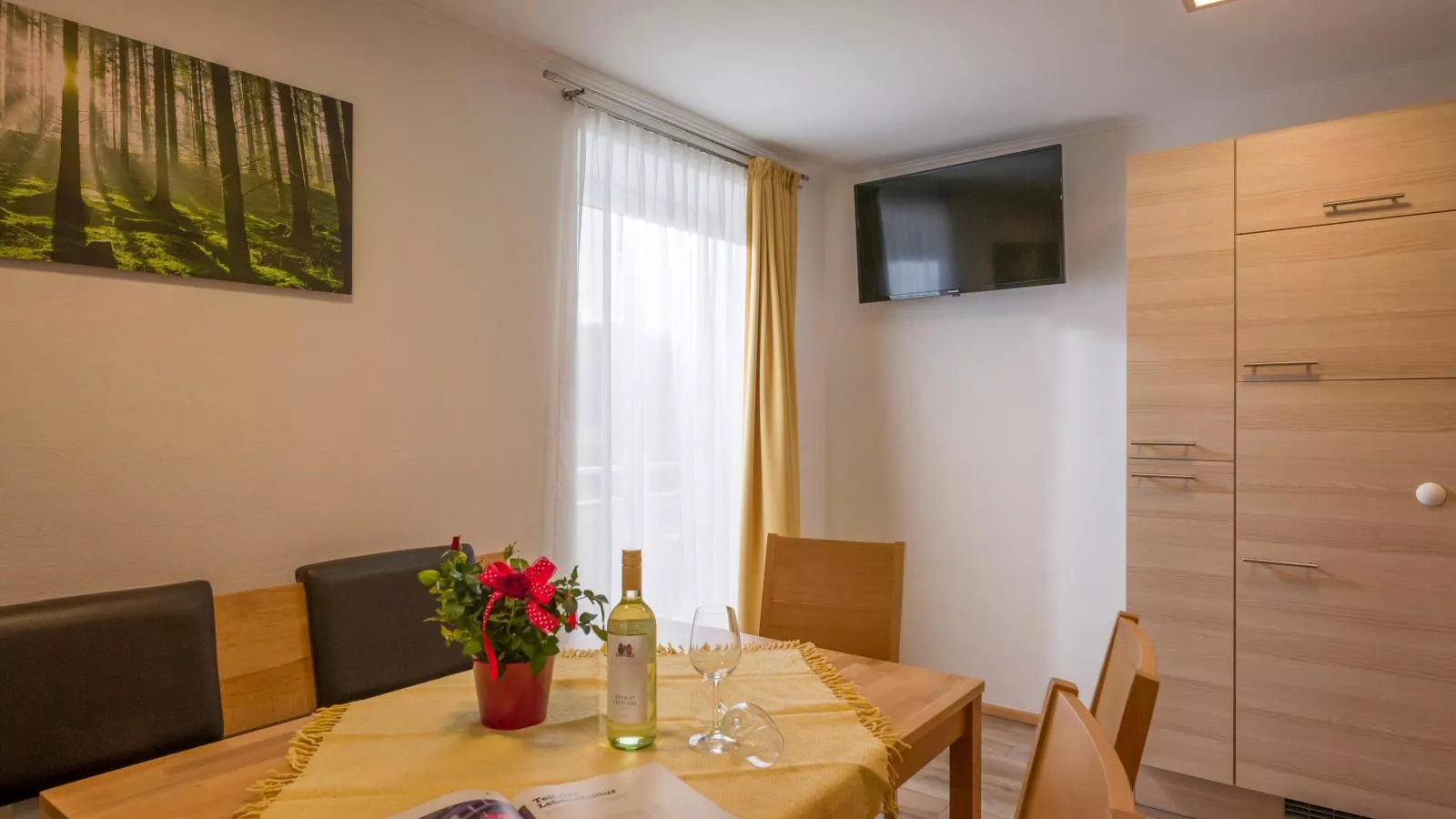 Chalet Staffner-Dining room