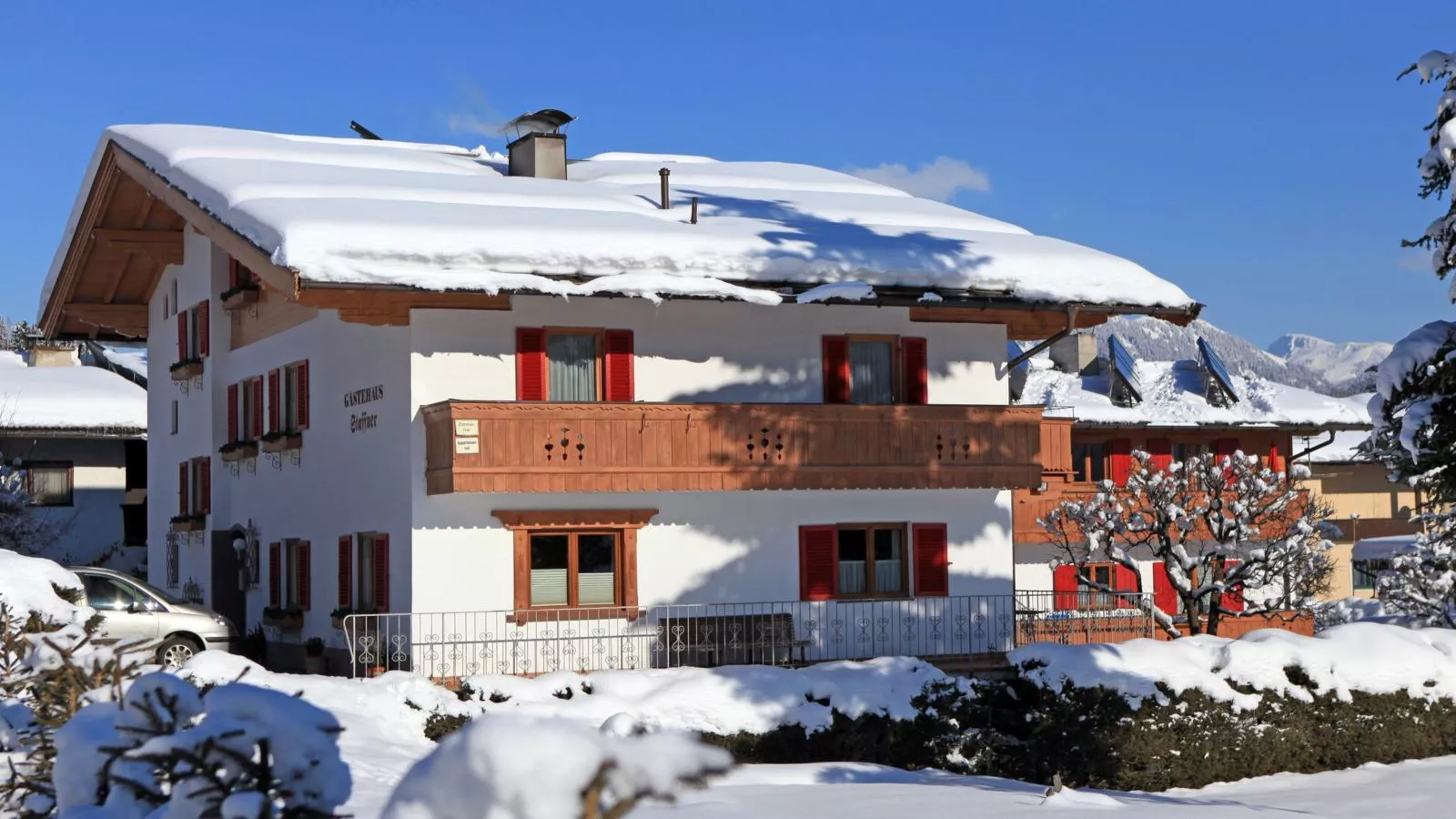 Gästehaus Staffner-Exterior winter