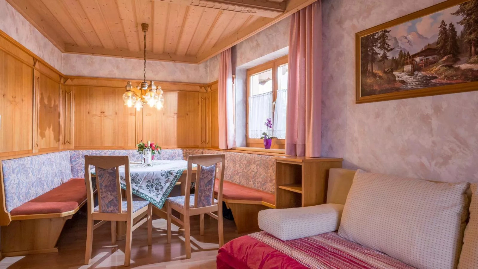 Gästehaus Staffner-Living room