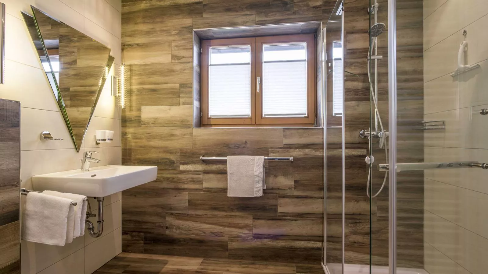 Gästehaus Staffner-Bathroom