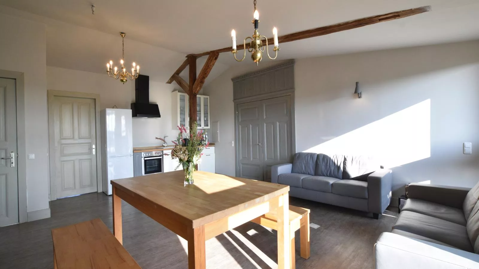 Gutshofblick XL-Dining room