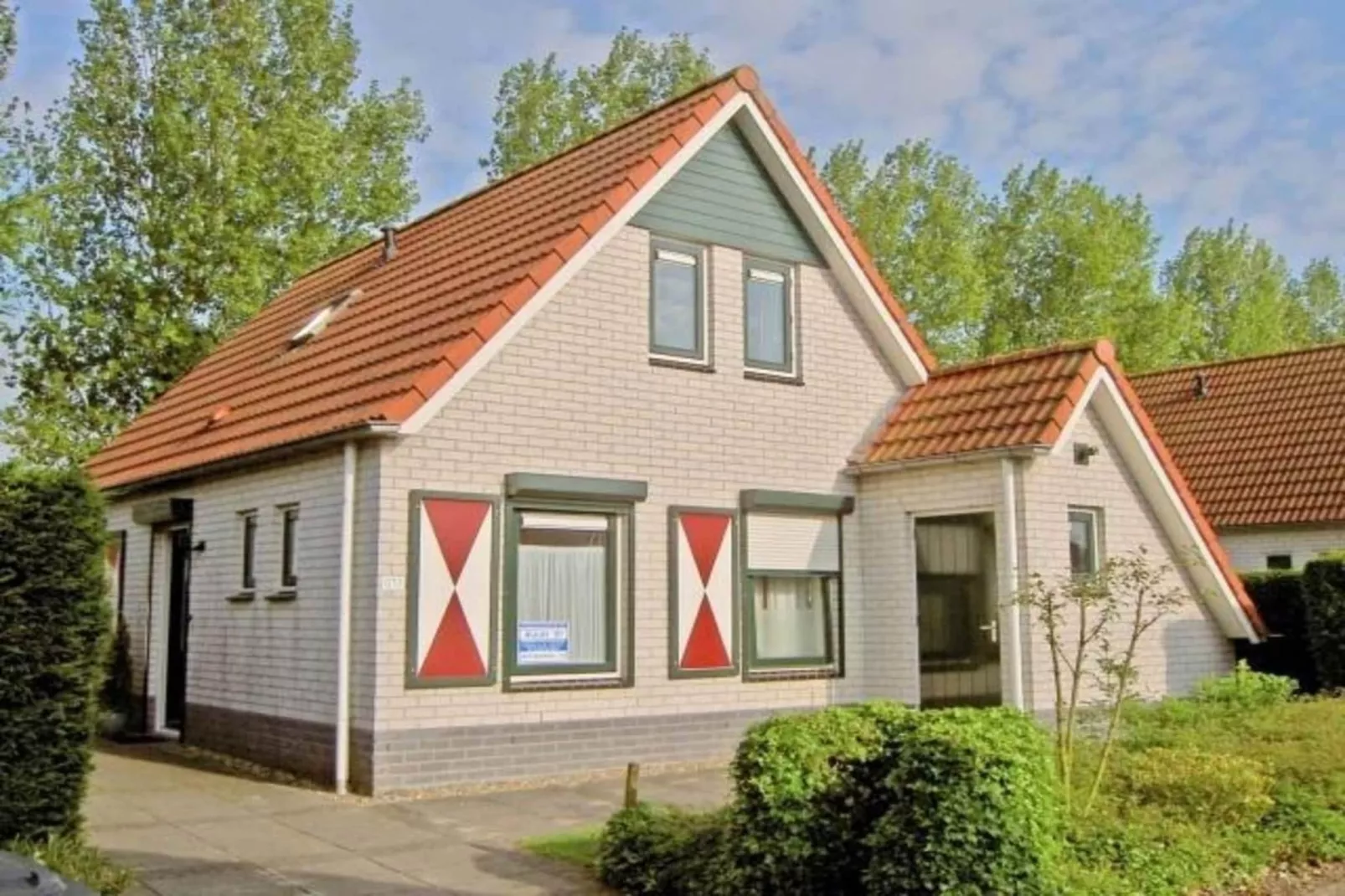 Schoneveld 170 Zeemeeuw Breskens-Exterior summer