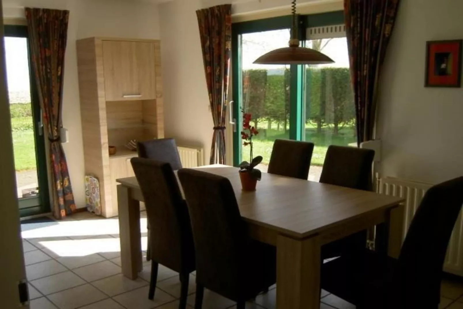 Schoneveld 170 Zeemeeuw Breskens-Dining room