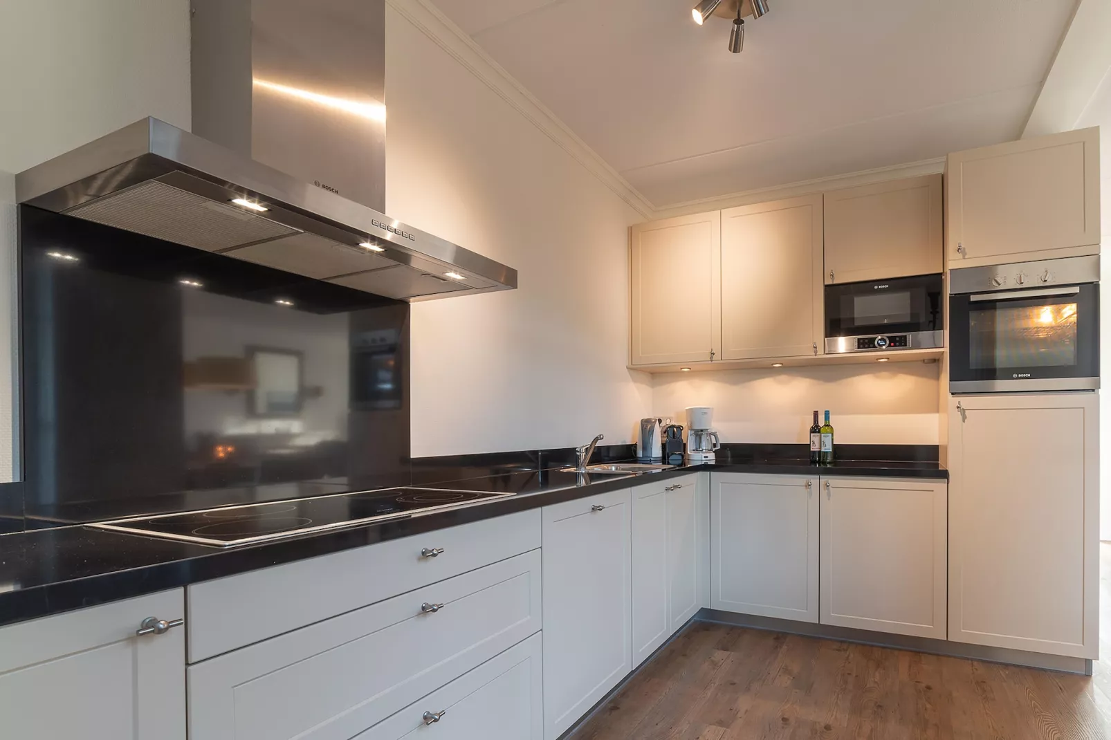 Charming Beveland-Kitchen