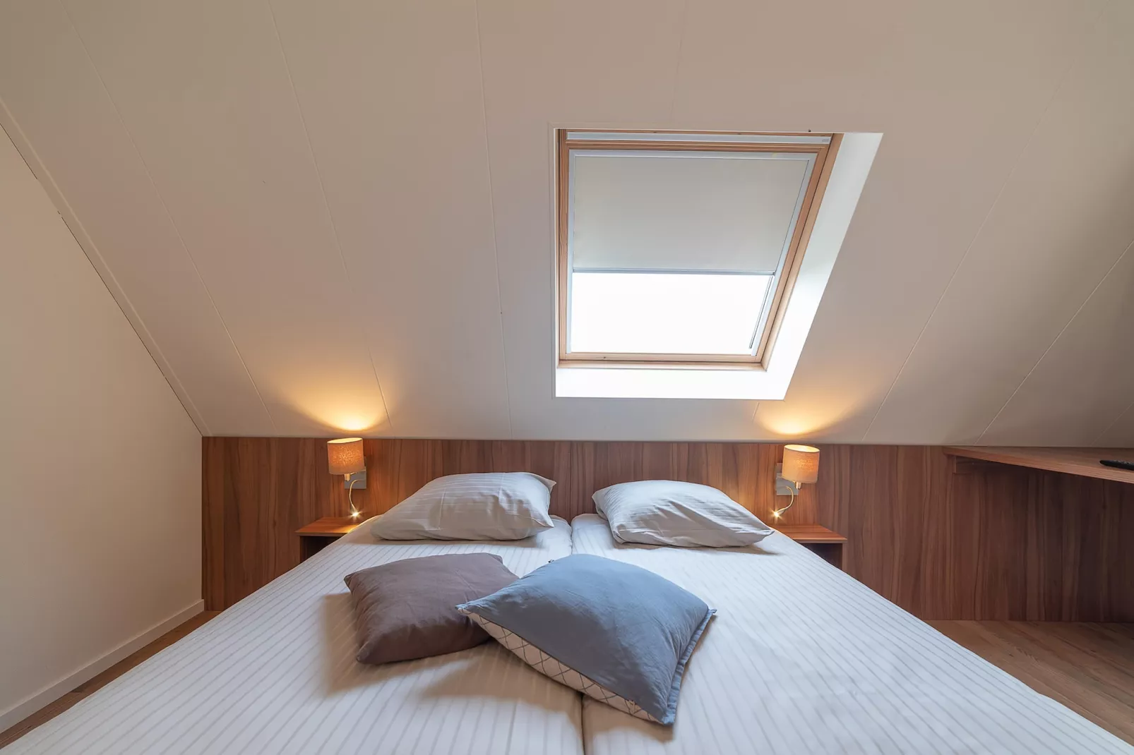 Charming Beveland-Bedroom