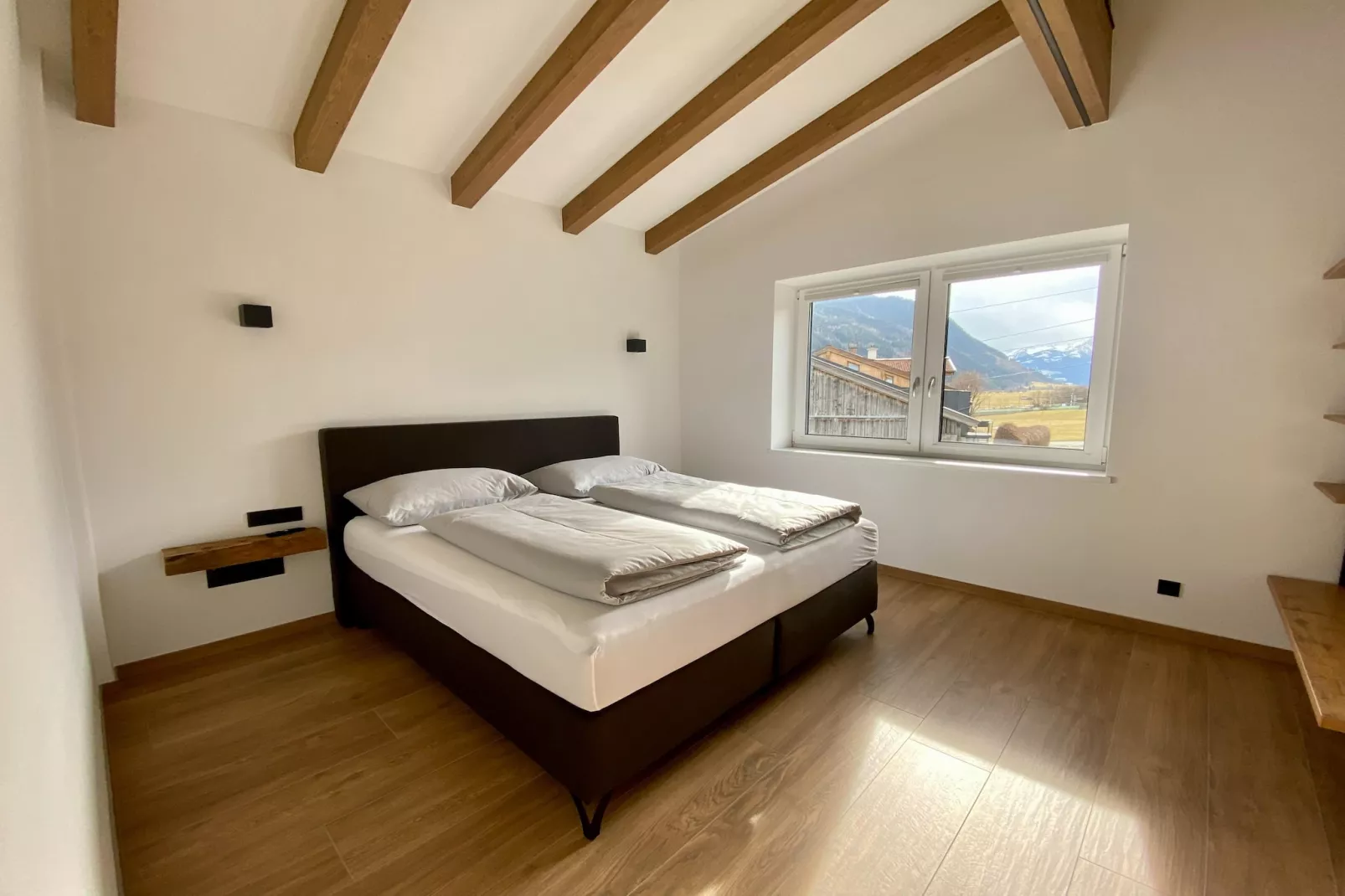 Penthouse "Voll-Bartl" 1-4 Personen-Schlafzimmer