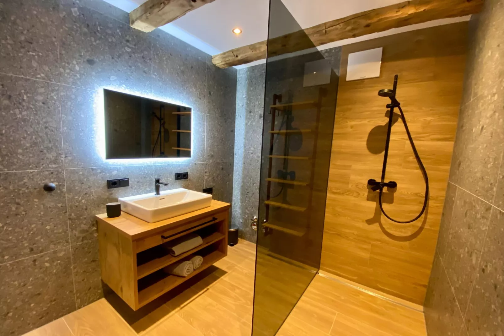 Appartement "Gams-Bartl"  1-2 Personen-Bathroom