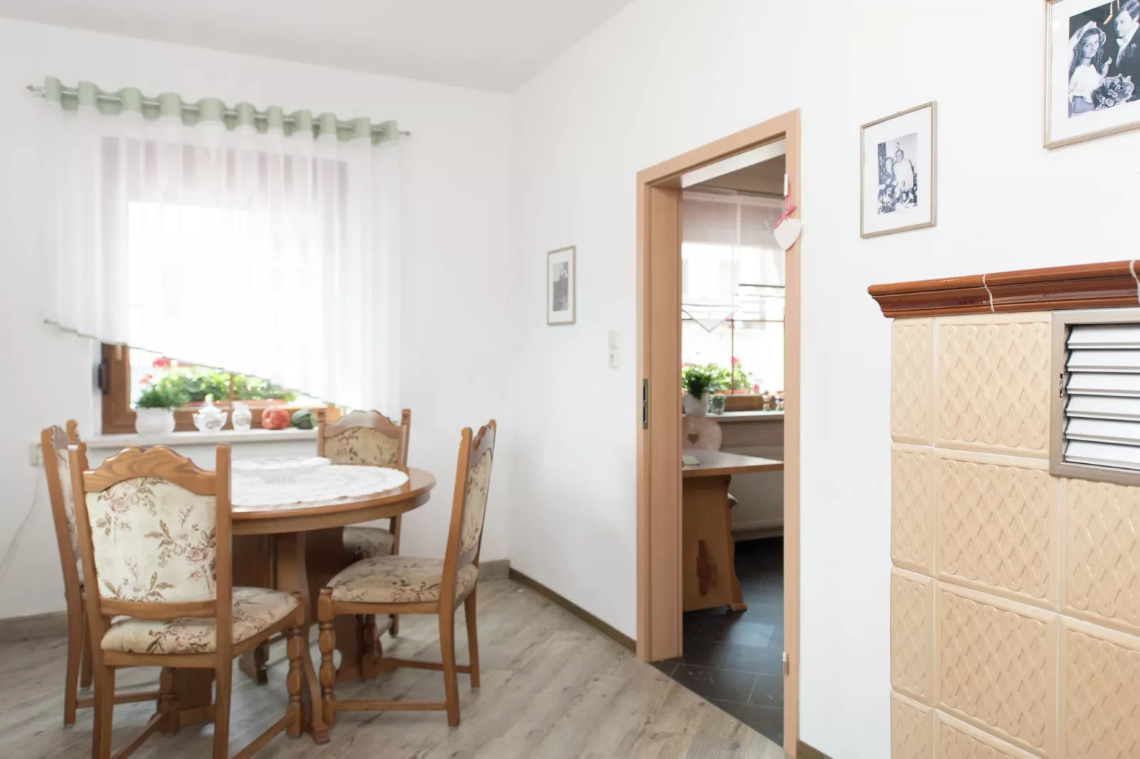 Im Erzgebirge-Esszimmer