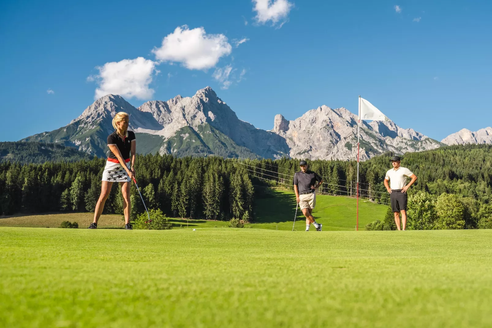 Appartement "Gams-Bartl" mit Zusatzzimmer 4 Personen-Areas summer 20km