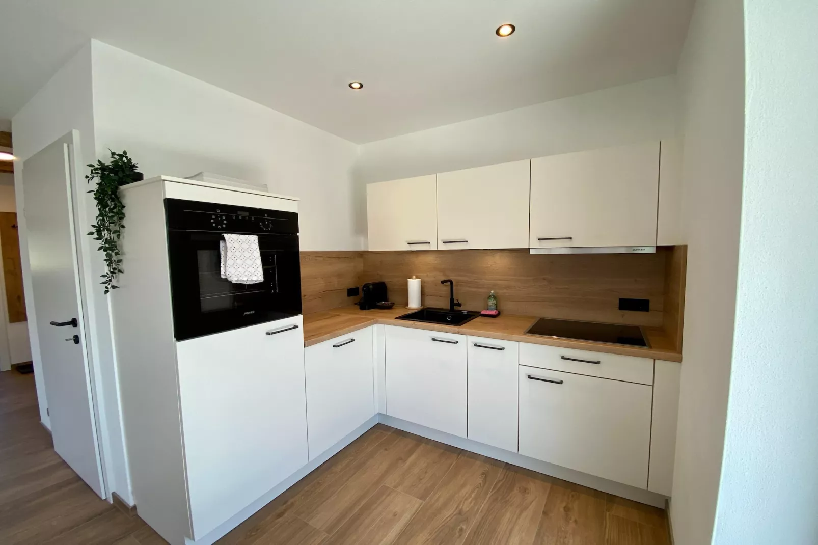 Appartement "Schnauz-Bartl" 3-4-Kitchen