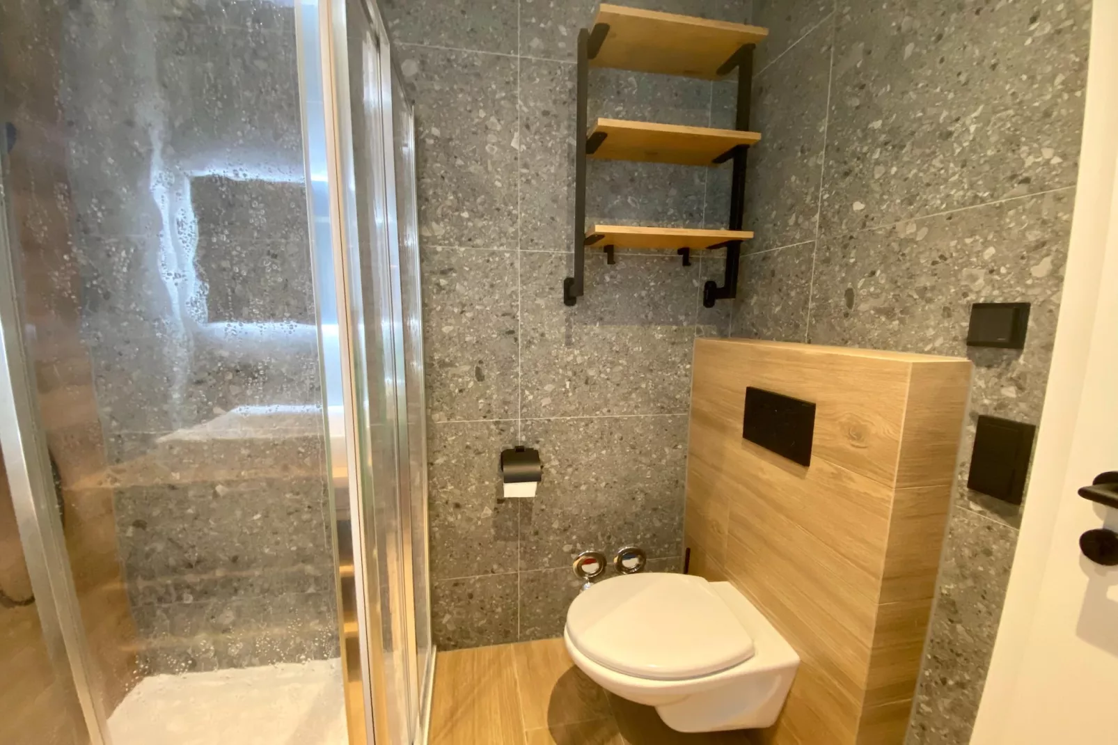Appartement "Schnauz-Bartl" 3-4-Bathroom