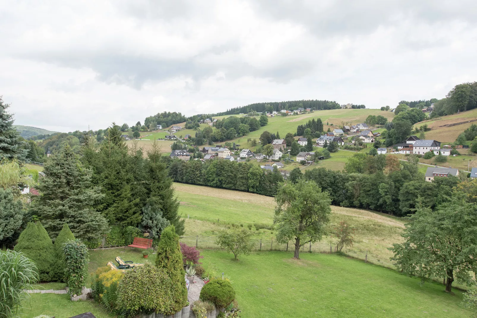 Im Erzgebirge-Aussicht Sommer