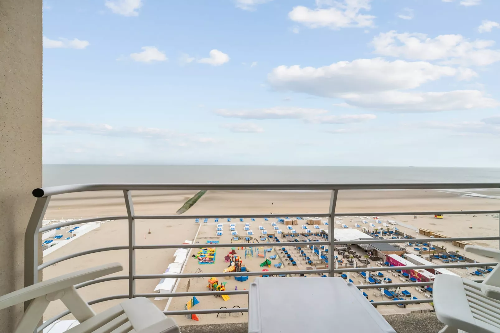Ocean Suites 1108-View summer