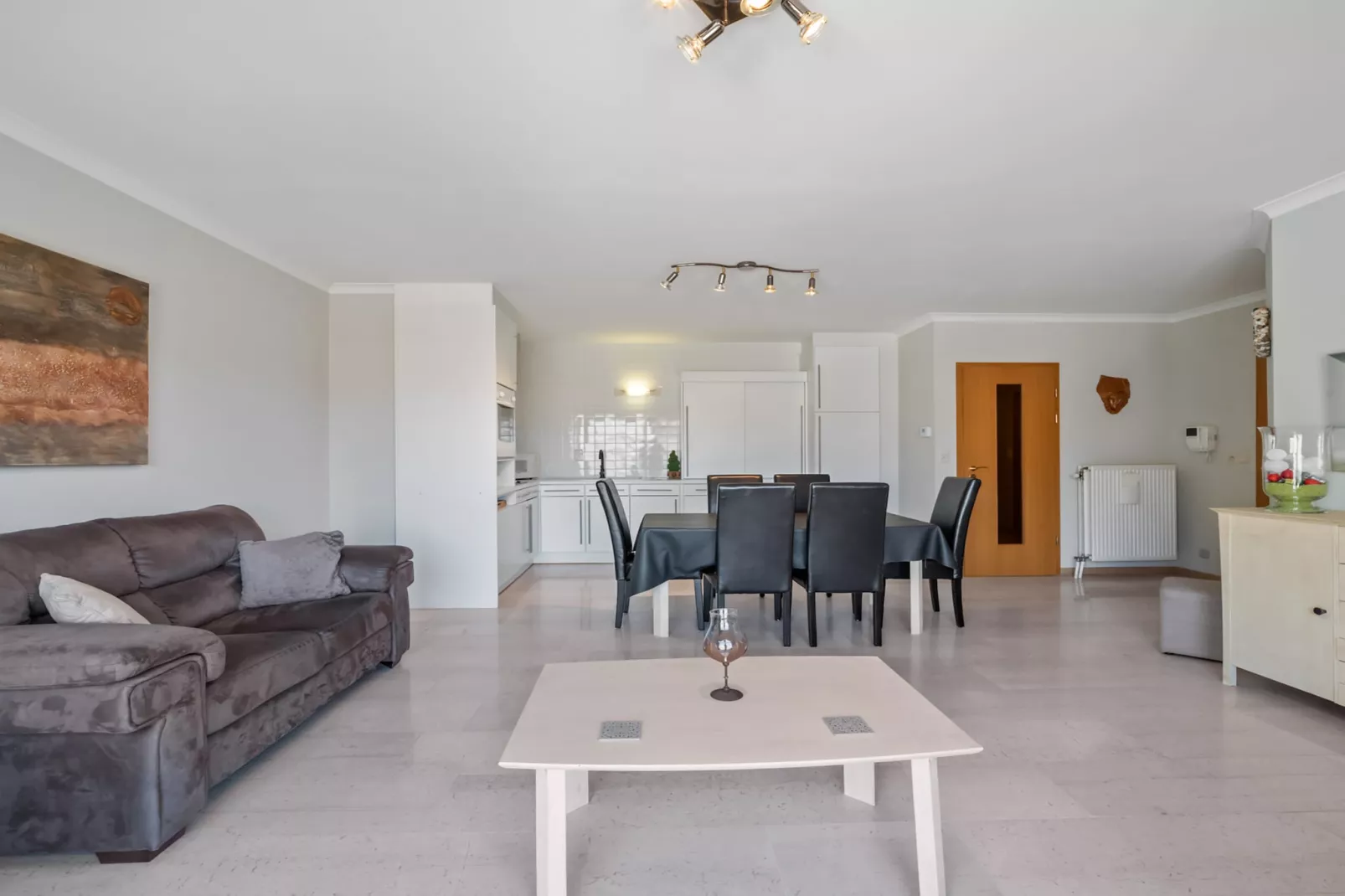 Kamoen 8 0208-Living room